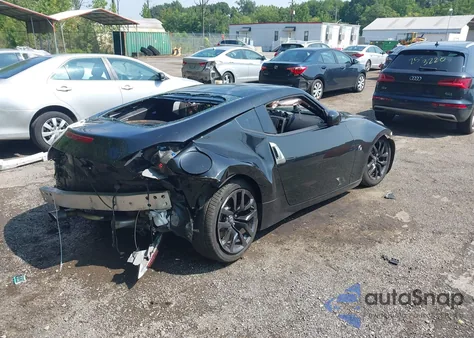 2017 Nissan 370Z Nismo/Nismo Tech/Sport/Sport Tech/Touring from USA, damaged, VIN JN1AZ4EH6HM952489